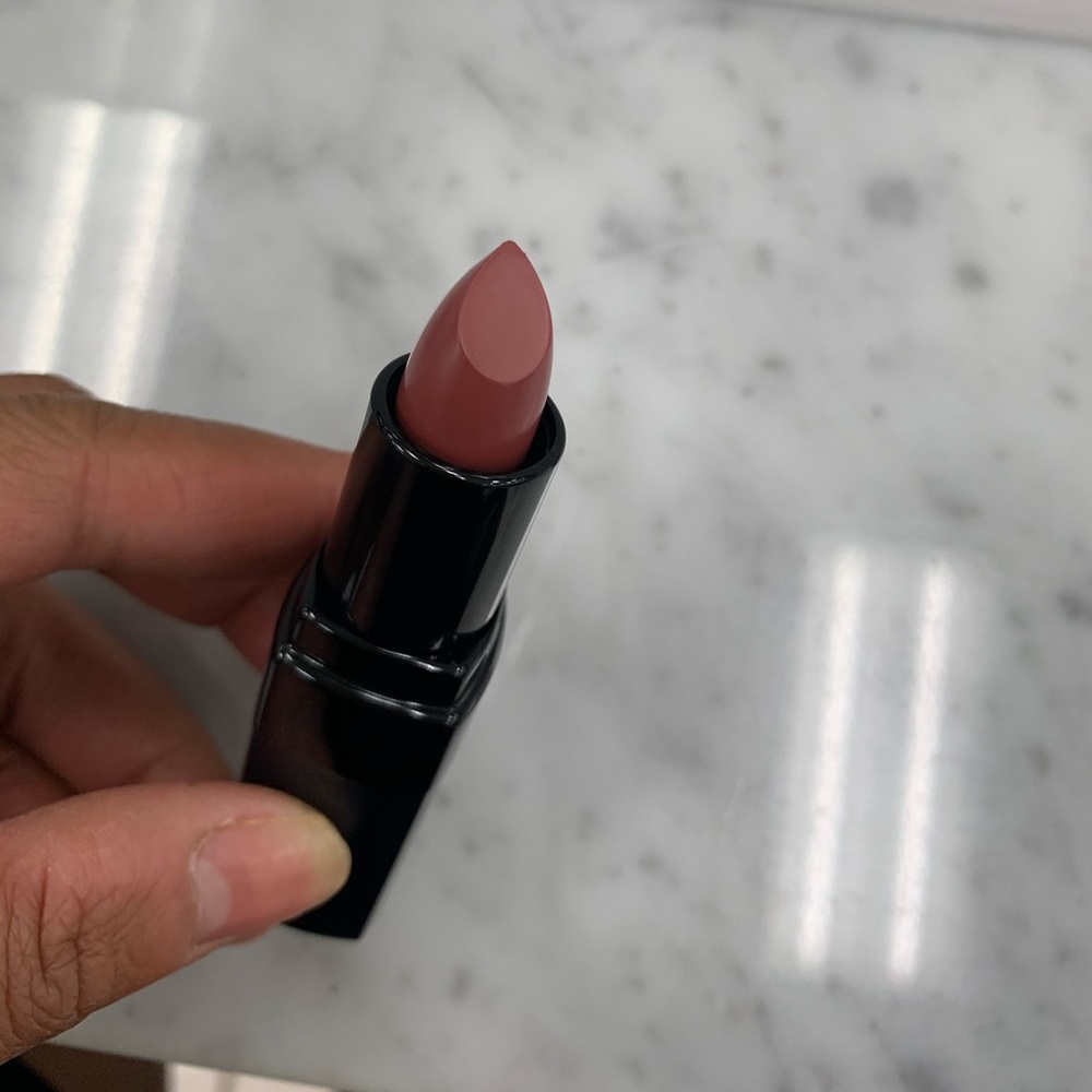 NWT Bobbi brown rich lip color.